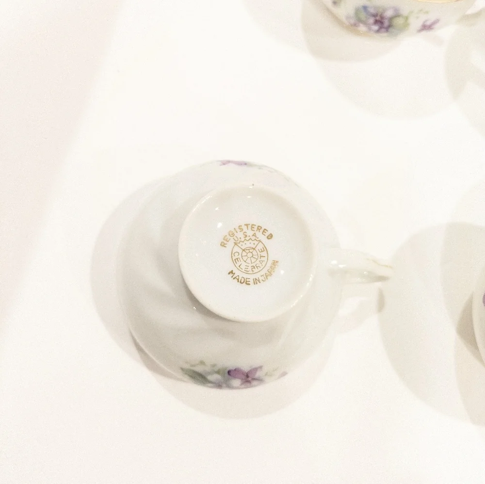 Vintage Registered U.S.A. Celebrate made in Japan Teacups & Dessert Plates - Picture 9 of 9